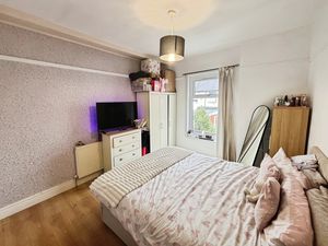 Bedroom 2- click for photo gallery